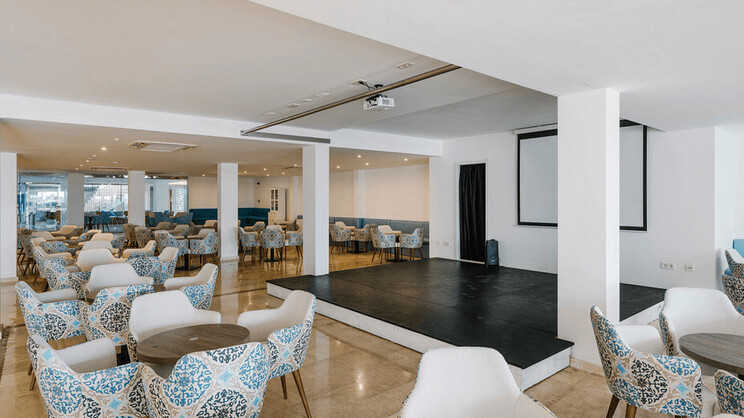 Alua Suites Las Rocas